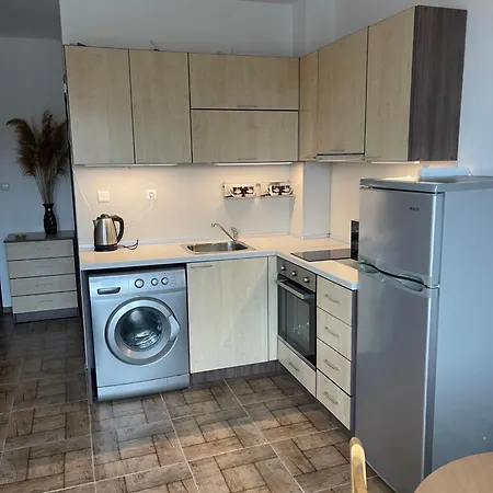 Brymonte Studio, Sunny Day 6 * Tŭnkovo